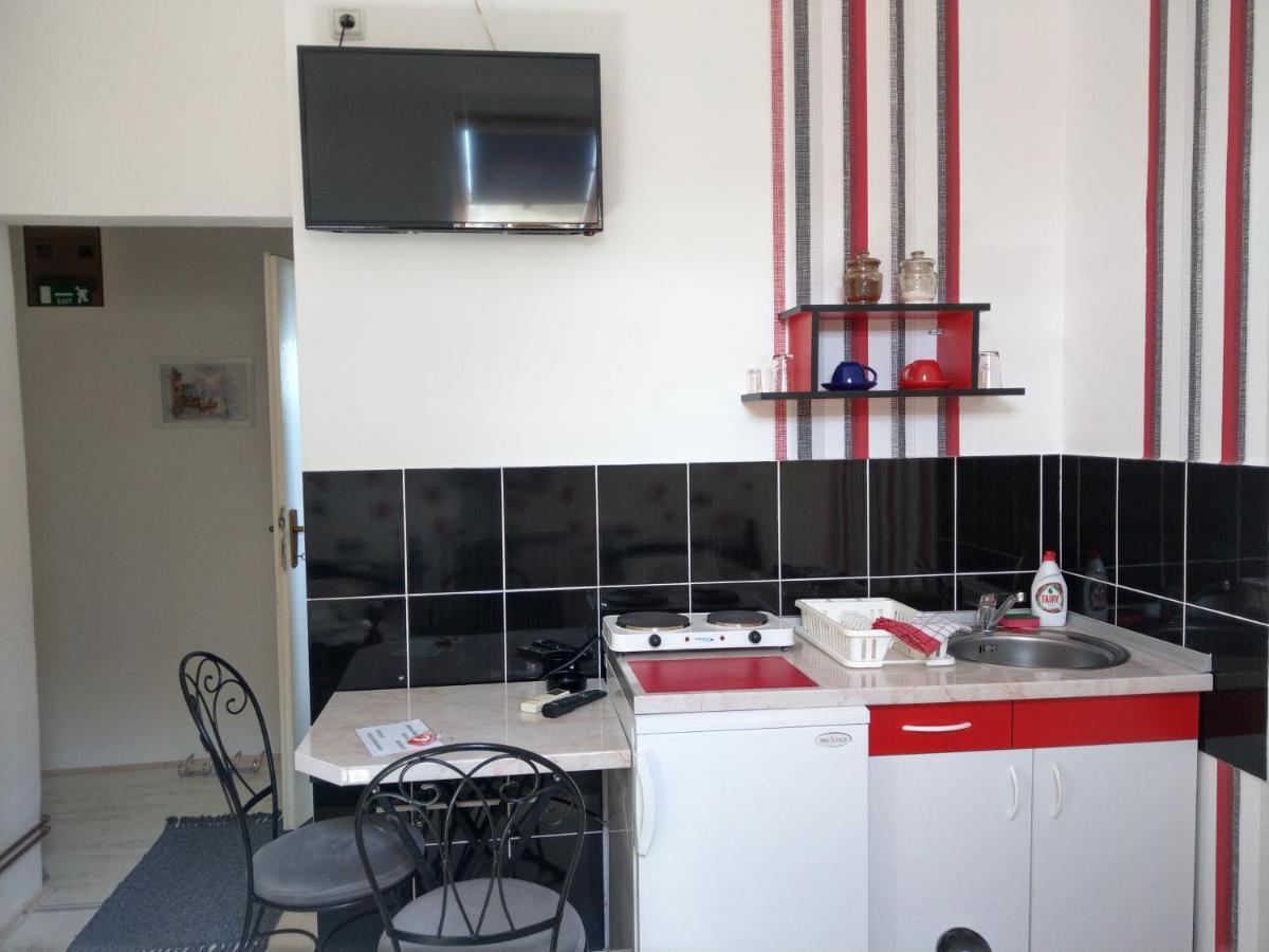 Apartment Harmonija Апатин Екстериор снимка