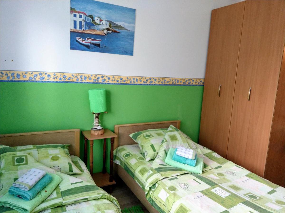 Apartment Harmonija Апатин Екстериор снимка